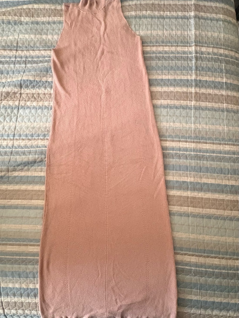 Sleeveless Pink Maxi Dress - Elegant Everyday Style